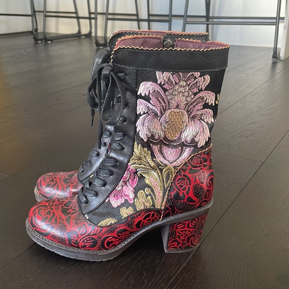 Spring Step Shoes - L’Artiste by Spring Step Casandra Heeled Boots Size 38